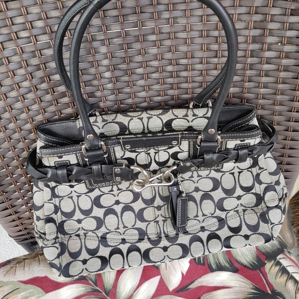 RARE Authentic Coach Vintage Hampton Signature C Handbag - Picture 1 of 9